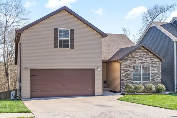1153 Belvoir Ln, Clarksville, TN 37040