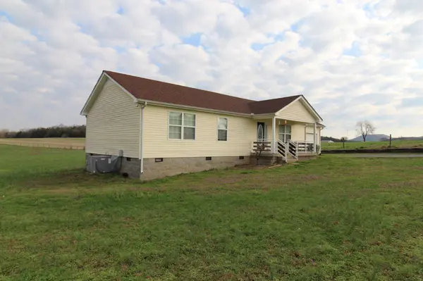 340 Middle Fork Rd, Hartsville, TN 37074