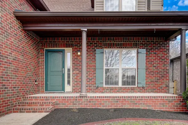 2212 Jennifer Ct, Hermitage, TN 37076