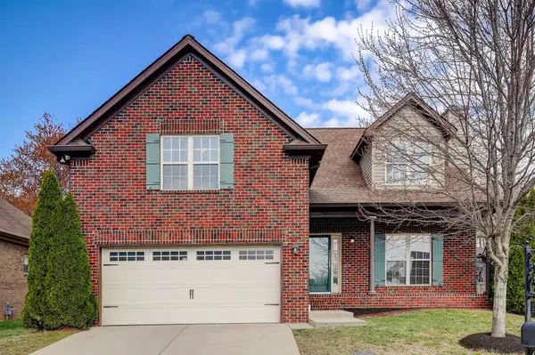2212 Jennifer Ct, Hermitage, TN 37076