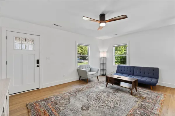 204 N Lovell Avenue, Chattanooga, TN 37411