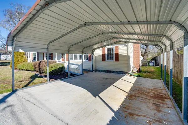 11 Pegram Circle, Fort Oglethorpe, GA 30742