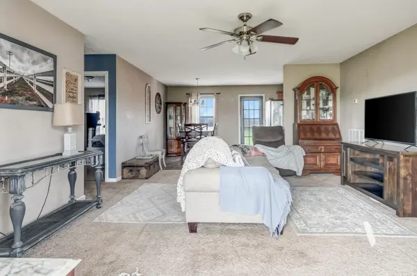 1013 Spire Way Dr, Castalian Springs, TN 37031