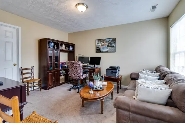 4256 Chesney Glen Dr Hermitage, TN 37076