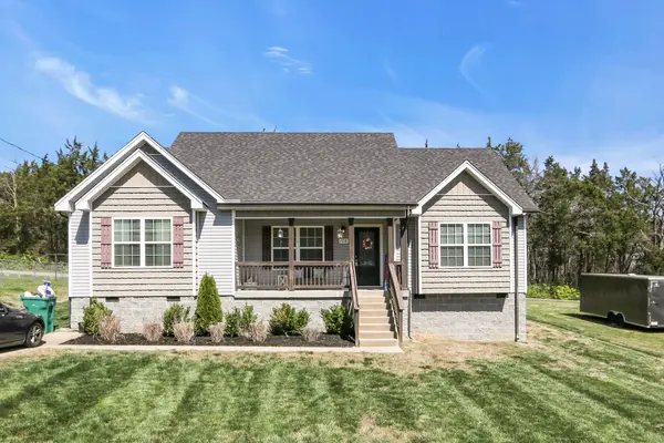106 Matthews Dr, Lewisburg, TN 37091