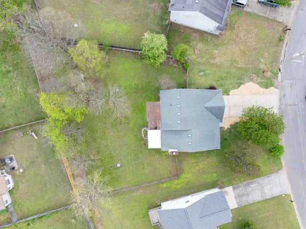 404 Meagan Cv, La Vergne, TN 37086