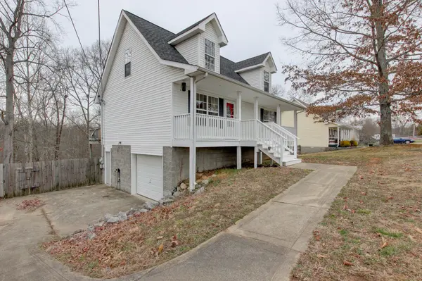 3229 Backridge Rd, Woodlawn, TN 37191