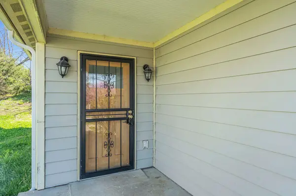3328 Hawkwood Ln, Nashville, TN 37207