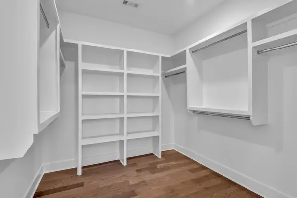 2316B Merry St, Nashville, TN 37208