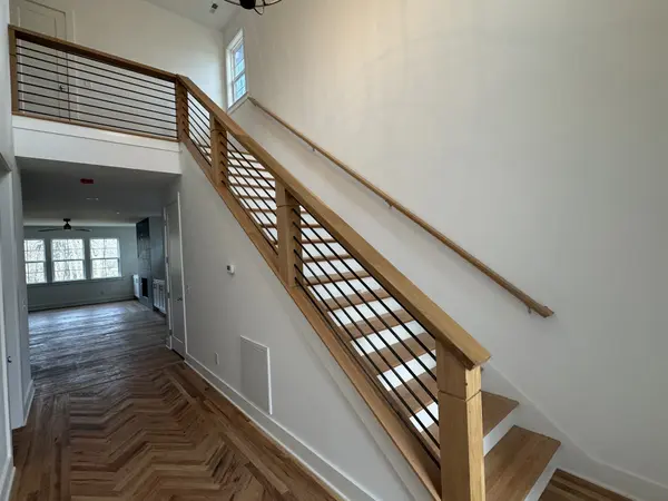 331A McKennell Dr, Nashville, TN 37206