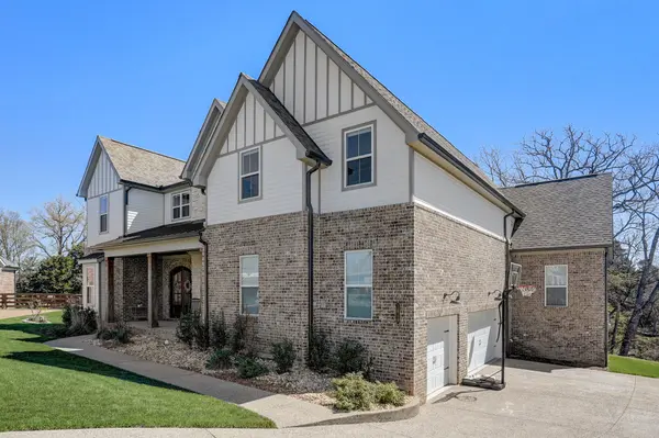 1049 Lawson Ln, Nolensville, TN 37135