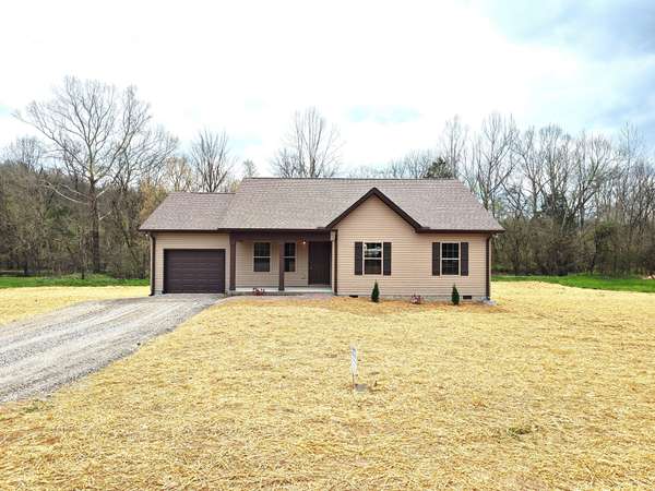 671 W Main St,  Alexandria,  TN 37012