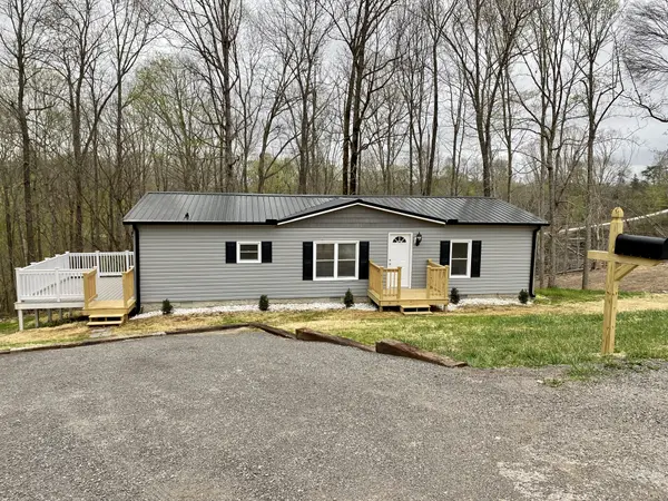 1022 Dogwood Ln, Kingston Springs, TN 37082