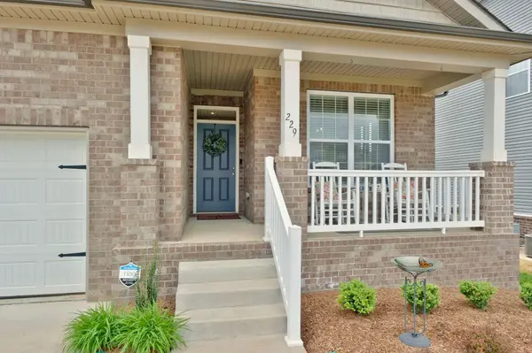 229 Disley Way, Murfreesboro, TN 37128