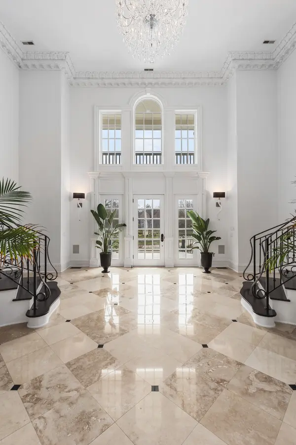 299 Jones Pkwy, Brentwood, TN 37027
