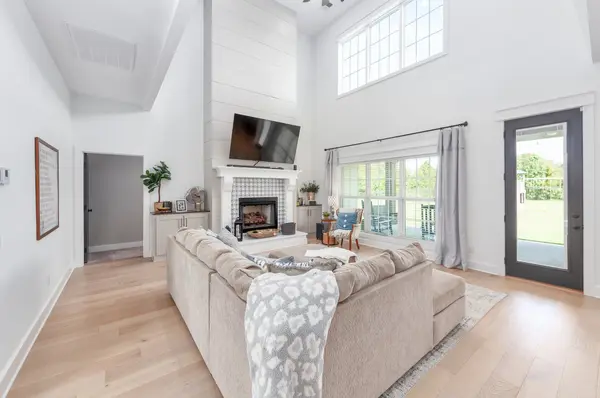 105 Joy Ln, Lexington, TN 38351