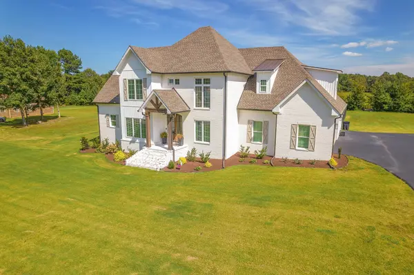 105 Joy Ln, Lexington, TN 38351