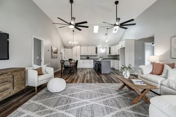 1506 Evelyn Ave, Chapel Hill, TN 37034