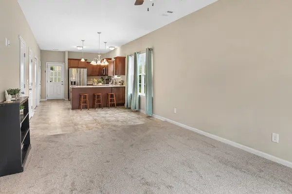 5866 Monroe Xing, Antioch, TN 37013