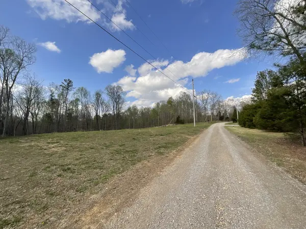 116 Deer Trl, Cumberland City, TN 37050