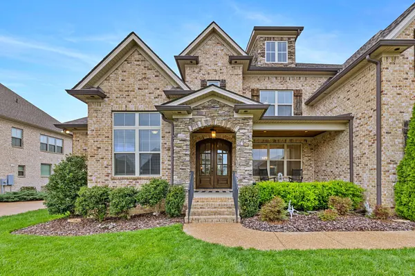 2061 Autumn Ridge Way, Spring Hill, TN 37174