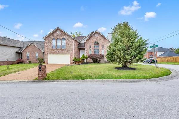 5225 Catspaw Dr, Antioch, TN 37013