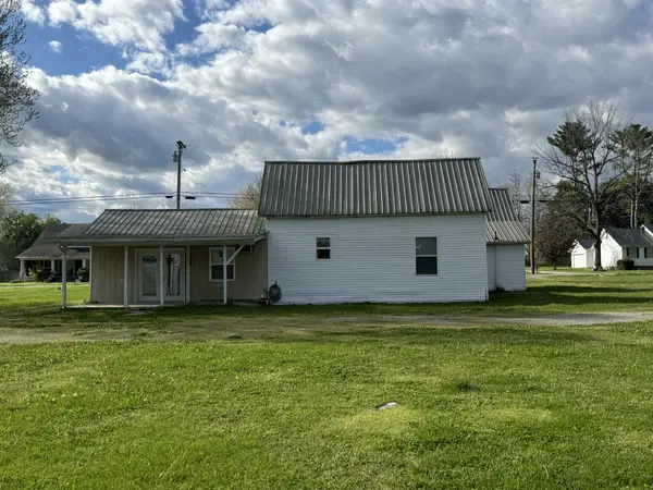 320 W King St, Morrison, TN 37357