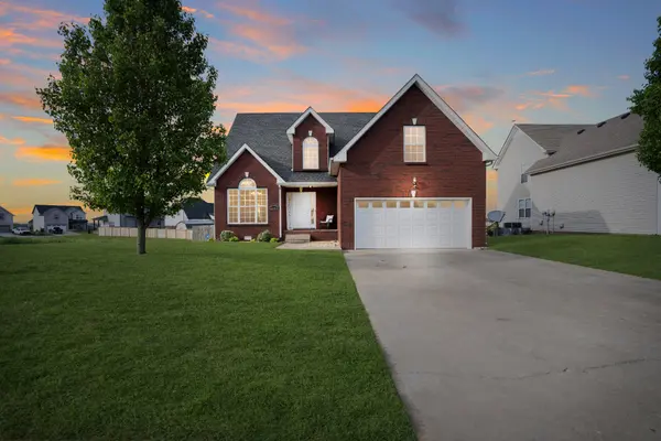 1285 Apple Blossom Rd, Clarksville, TN 37042