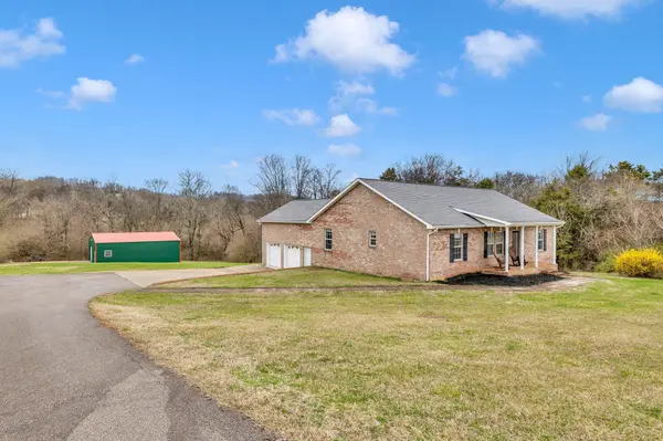 1062 Talon Dr, Columbia, TN 38401