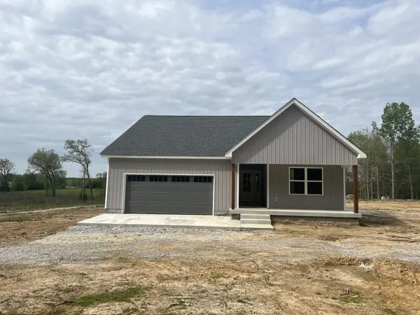 363 Jean Dr, Tullahoma, TN 37388