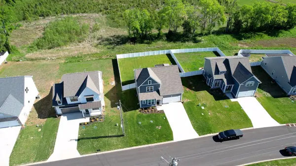 421 Guethlein Dr, Mount Juliet, TN 37122