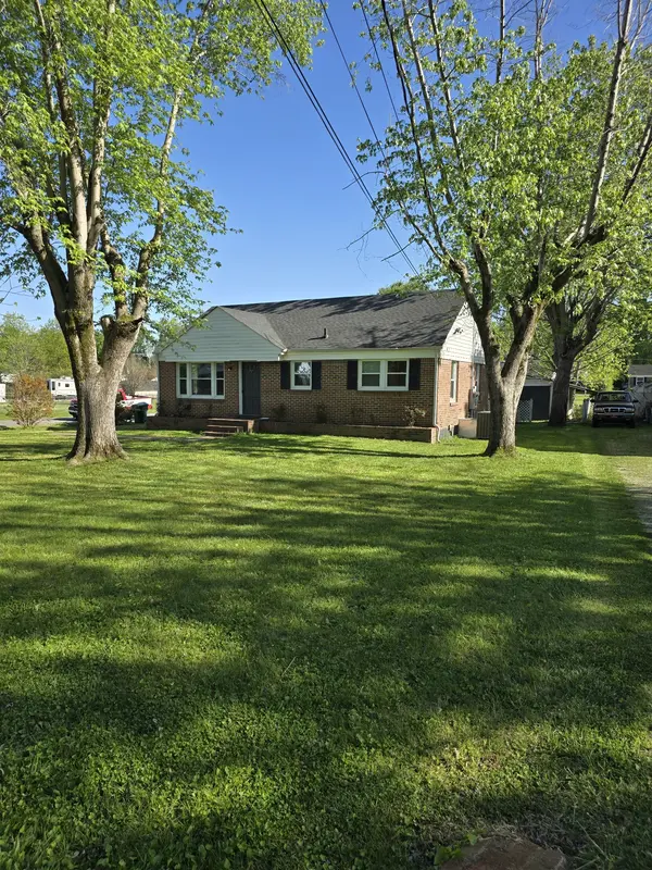903 Nichols St, Pulaski, TN 38478