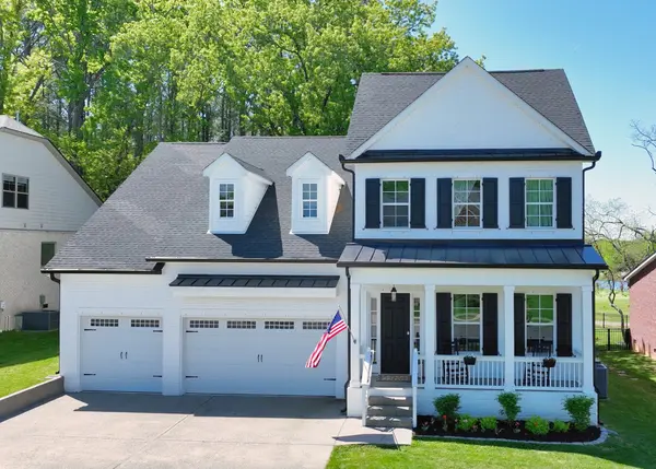 726 Masters Way #E, Mount Juliet, TN 37122