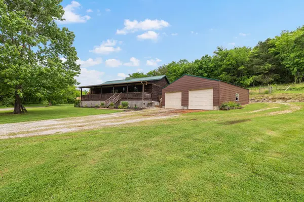 64 Beasley Hollow Ln, Carthage, TN 37030