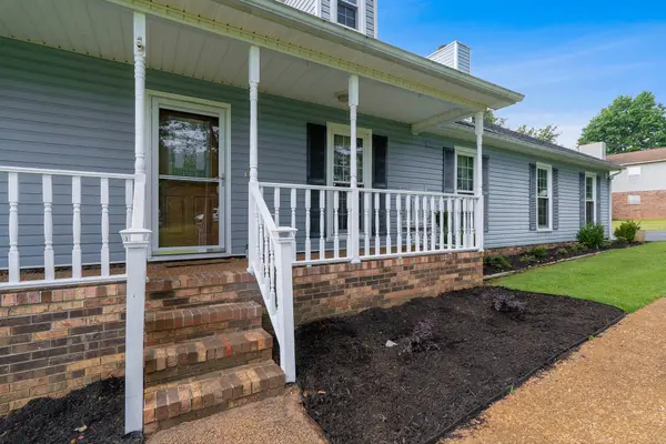 418 Lake Cir, Columbia, TN 38401