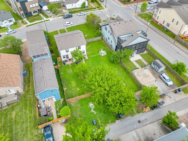 1803 6th Ave #N, Nashville, TN 37208