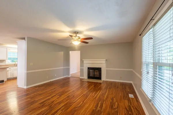 4157 Premier Dr, Murfreesboro, TN 37128