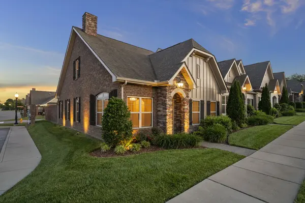 302 Westminster Dr, Gallatin, TN 37066