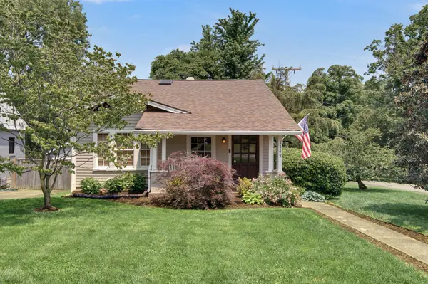 1143 Howard Ave, Nashville, TN 37216