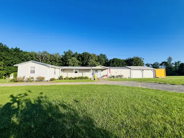 227 R J Rye Lane, Erin, TN 37061