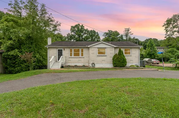 3841 Bonnacreek Dr, Hermitage, TN 37076