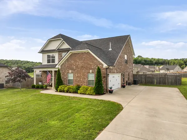 209 Cora Beth Ct, Lascassas, TN 37085