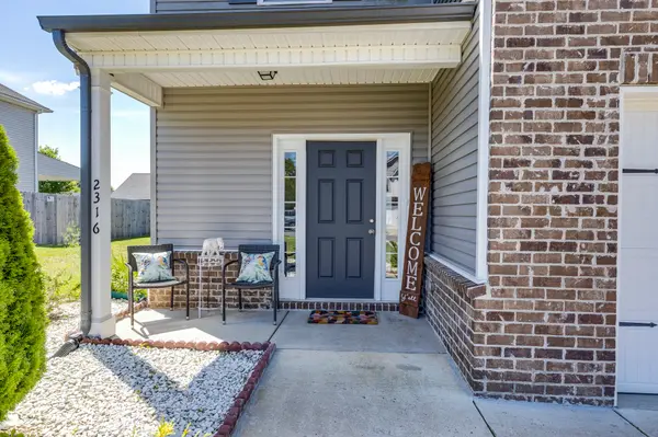 2316 Pathfinder Dr, Murfreesboro, TN 37127