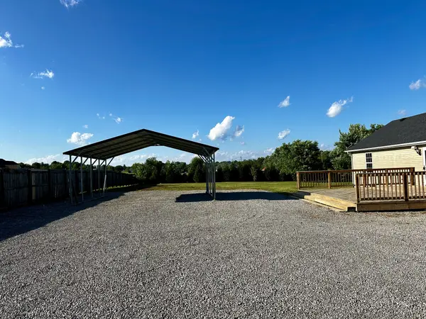 419 Davis Ln, Bell Buckle, TN 37020