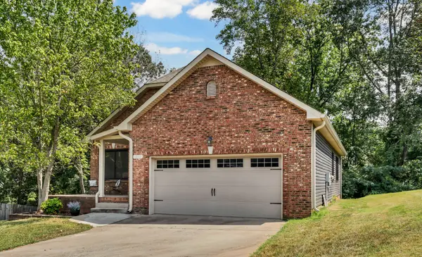 273 Shiloh Rd, Clarksville, TN 37042