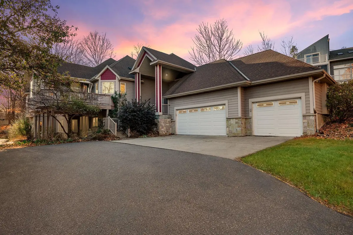 4475 Forest Lake LNDG, Orono, MN 55364