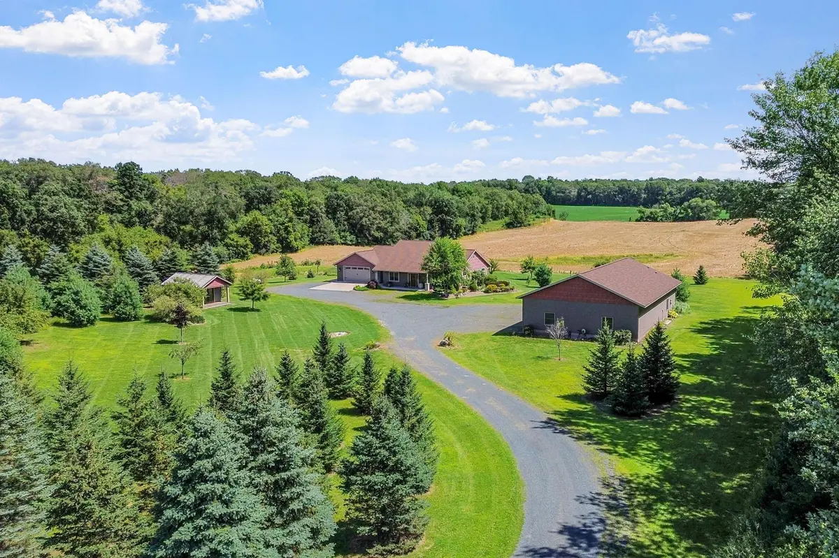 376 220th ST, Alden Twp, WI 54020