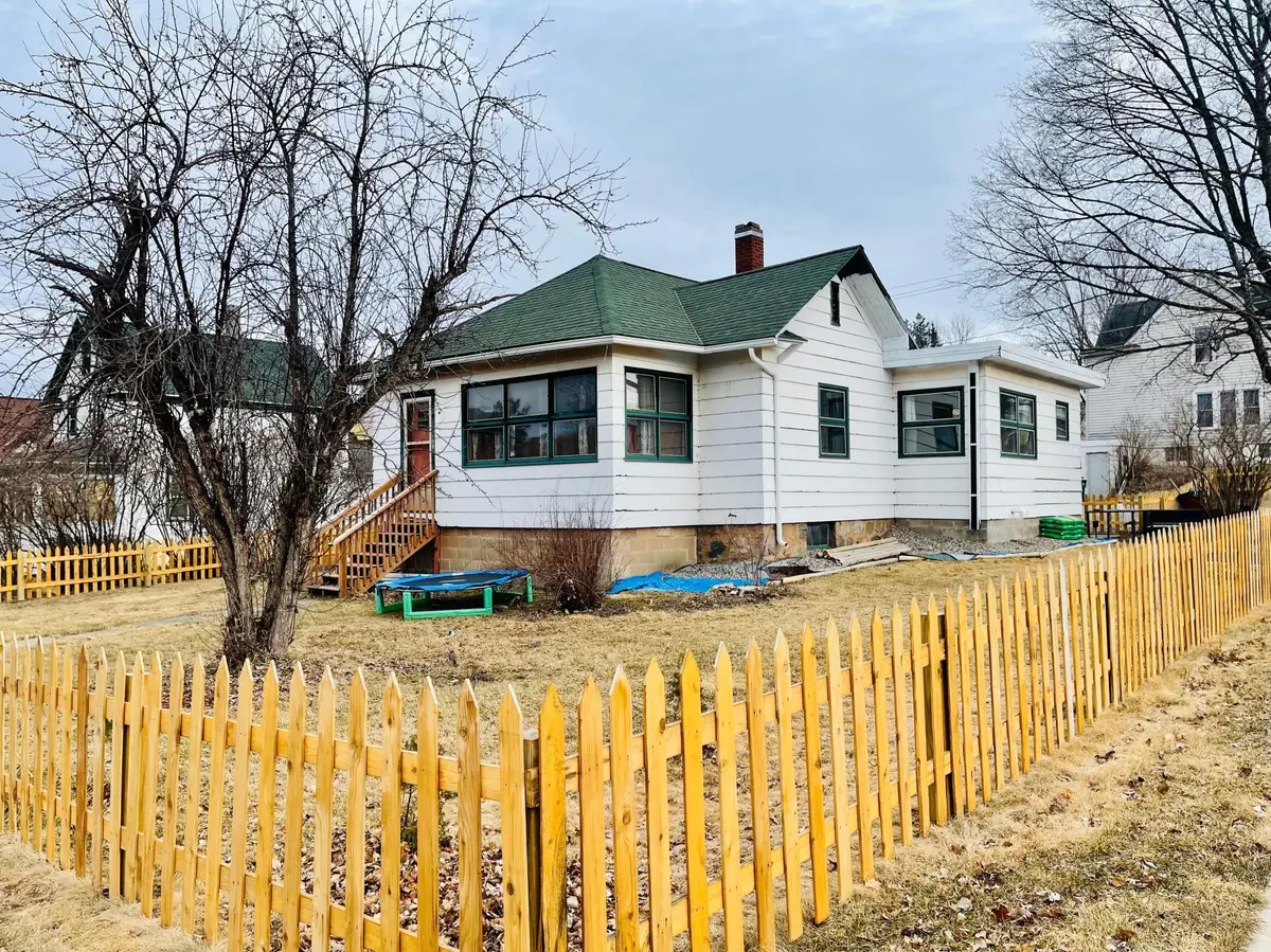108 Corey ST, Coleraine, MN 55722