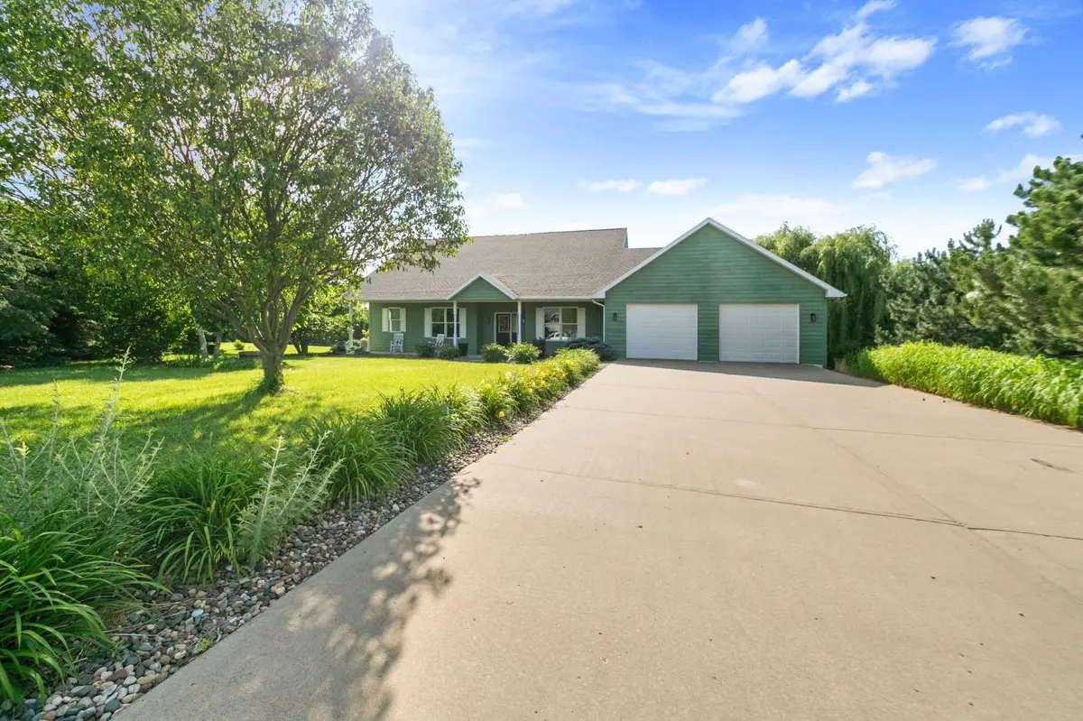1896 Red Fox DR, Red Wing, MN 55066