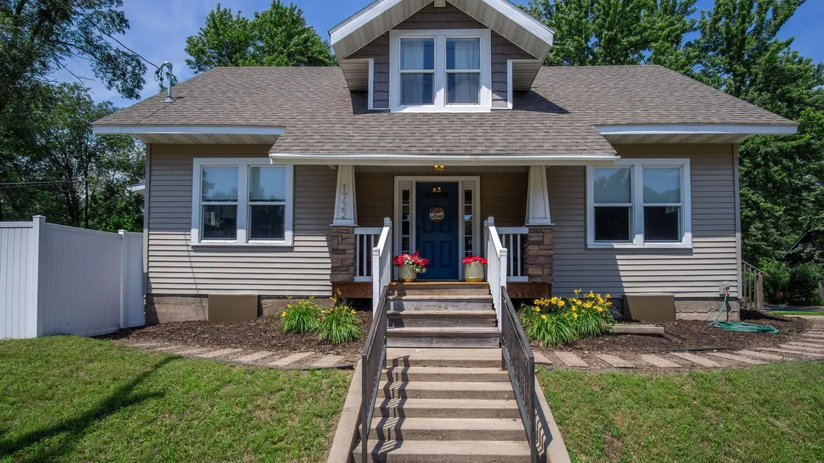 1722 Birch ST, Eau Claire, WI 54703